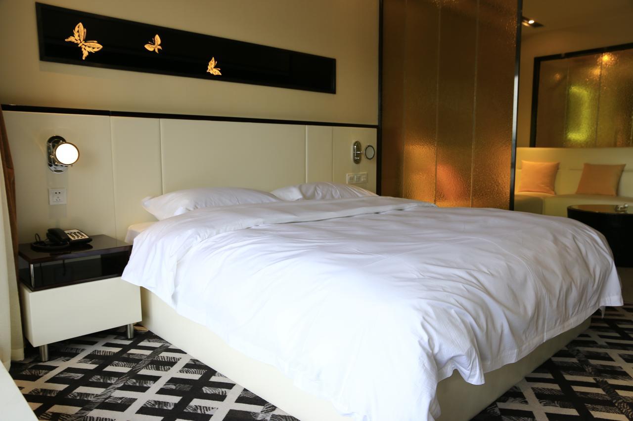 D•Mark Hotel Guiyang  Exterior foto